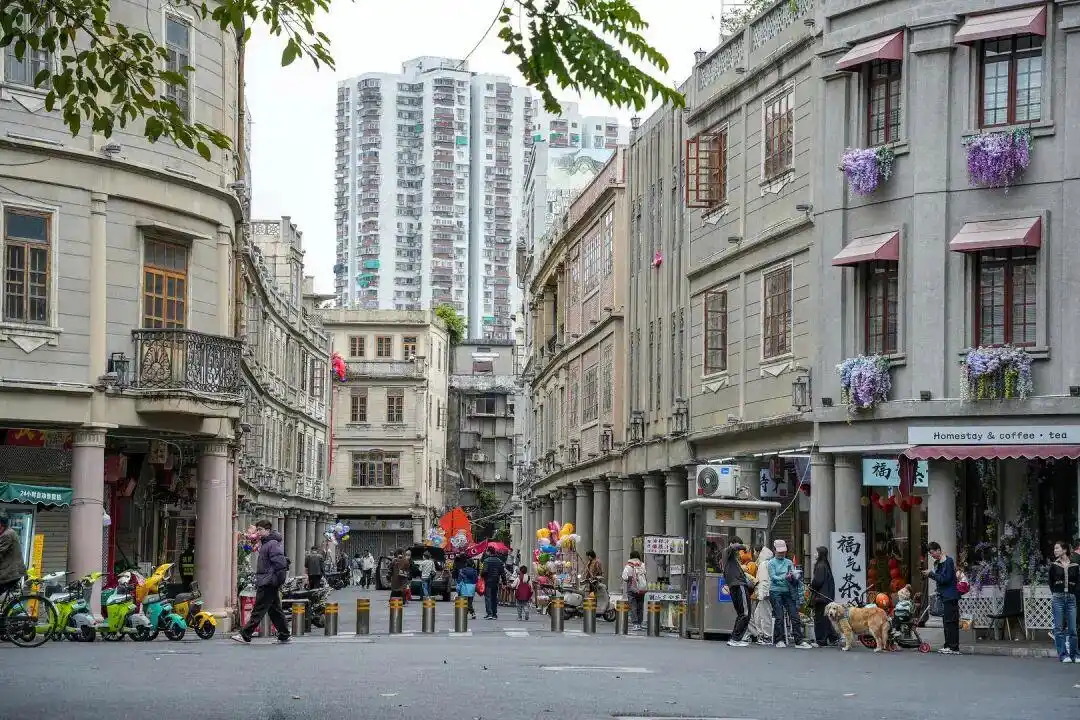 Hotel Prices In Shantou Skyrocket During The Spring Festival! Some Parts Exceed The Bund In Shanghai, And 2,000 Yuan A Night Has Become The Norm.-Lijin Finance