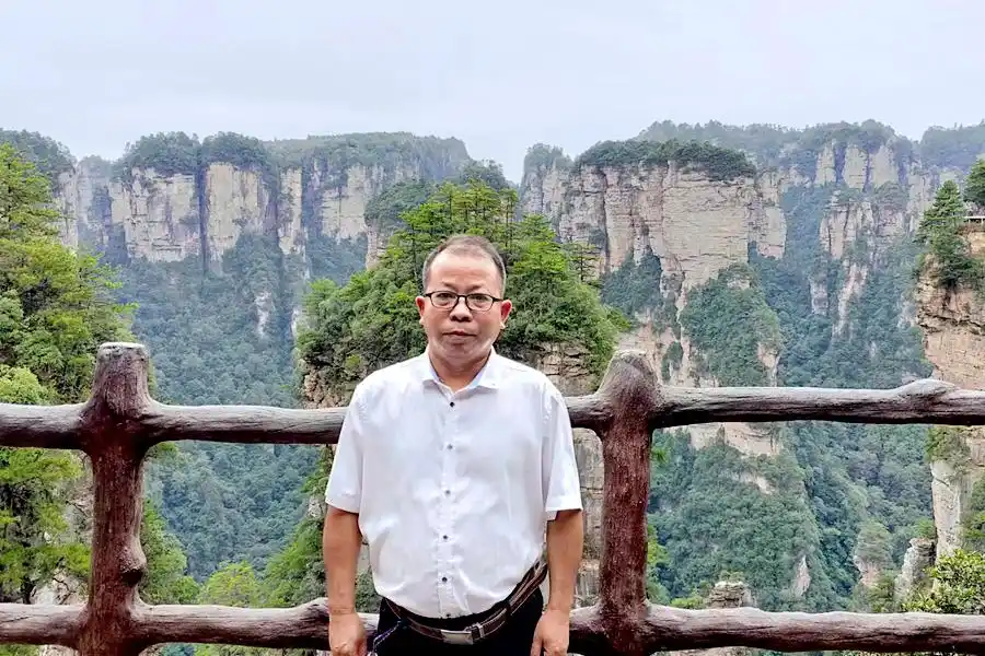 Cai Xi: "Contemporary Western Frontier Literary Theory"-Lijin Finance