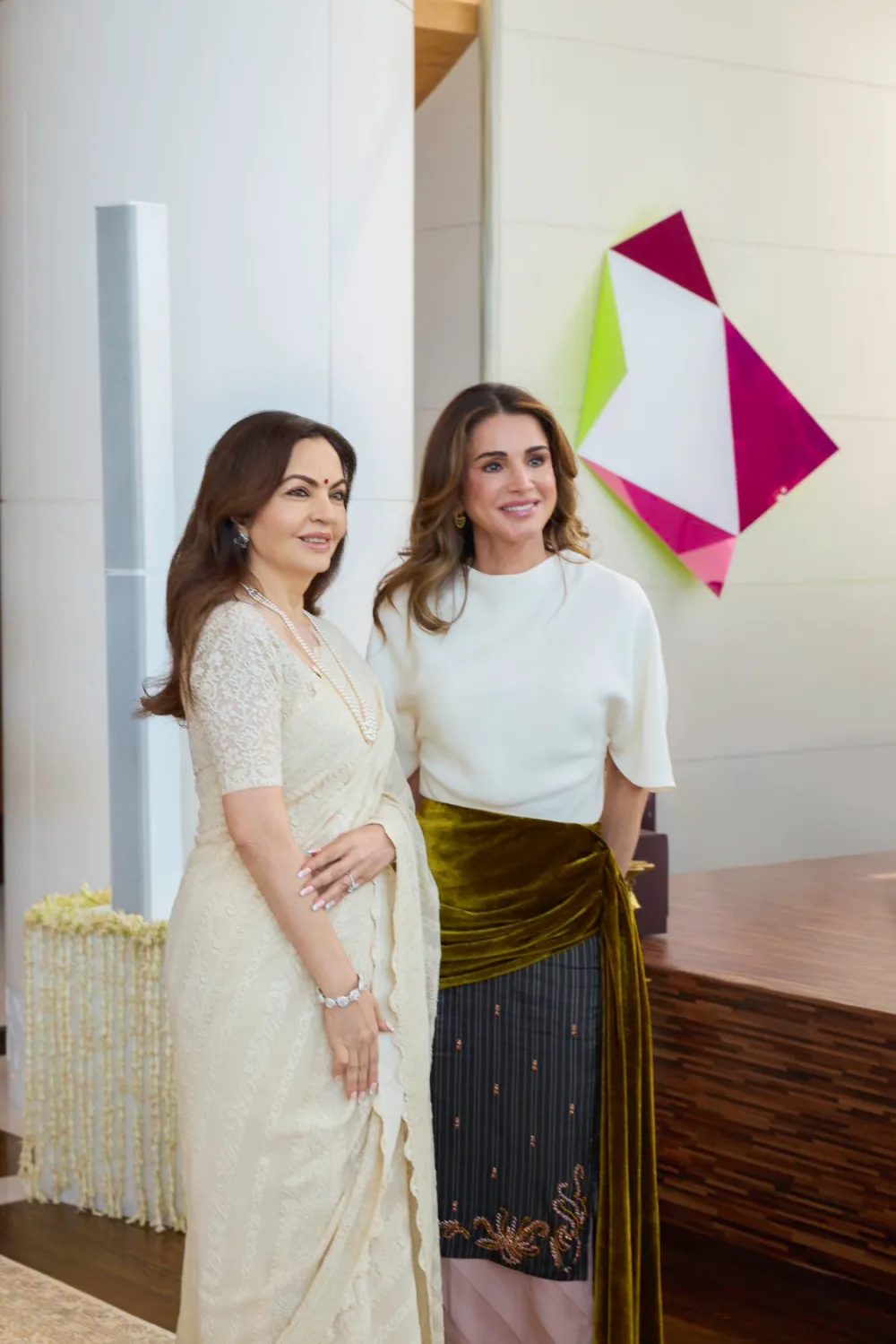 India's Richest Family Has Great Influence, Isha Ambani Receives Jordanian Queen Rania-Lijin Finance