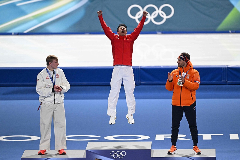 Dreaming of climbing to the top of the mountain and the scenery is good__Milan vs Barcelona match record