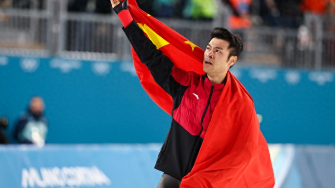Ning Zhongyan Set A Record By Winning The 1,500 Meters At The Milan Winter Olympics, And The Story Behind It Is Moving-Lijin Finance