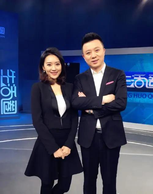 Ouyang Xiadan's playing video_Ouyang Xiadan's CCTV hosting career