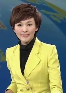 Ouyang Xiadan's personal experience_Ouyang Xiadan's hosting career_Ouyang Xiadan's playing video