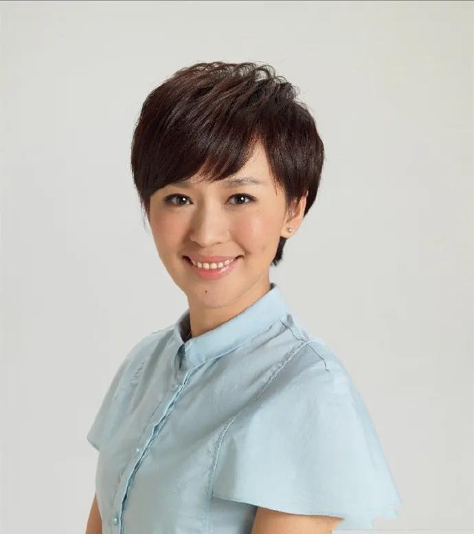 Ouyang Xiadan's personal experience_Ouyang Xiadan's hosting career_Ouyang Xiadan's playing video