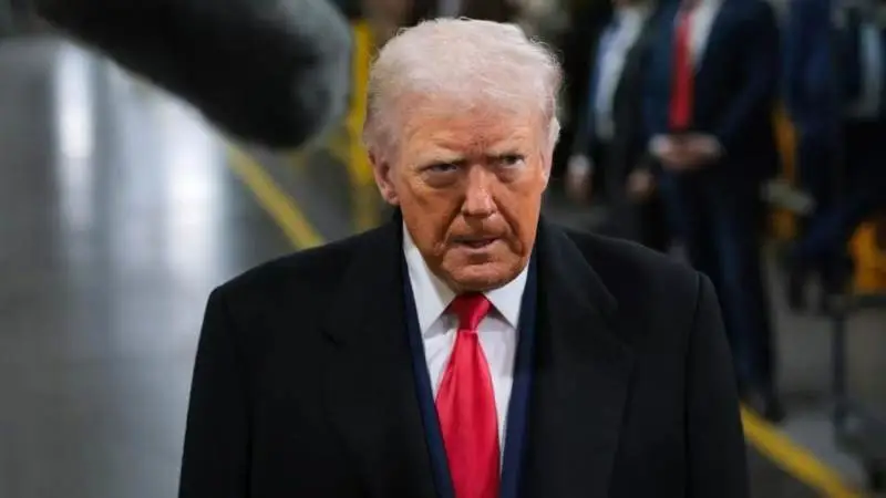 Trump Obama speeches_Trump and Obama speeches about this video_