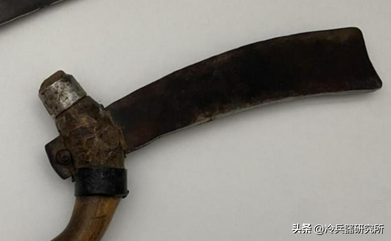 kokok_Angkor ruins crank knife_Crank Kui knife