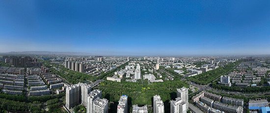 The advantages of Shihezi's characteristic industries_The return of Shihezi University Business School_The improvement of Shihezi's consumption level and the process of urbanization