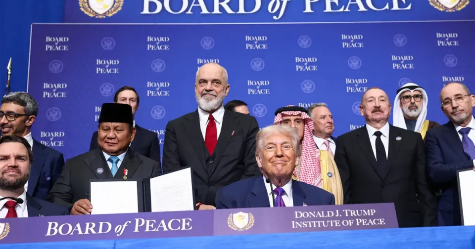 Construct the power operation mechanism of () _ Against the limited power strategy_