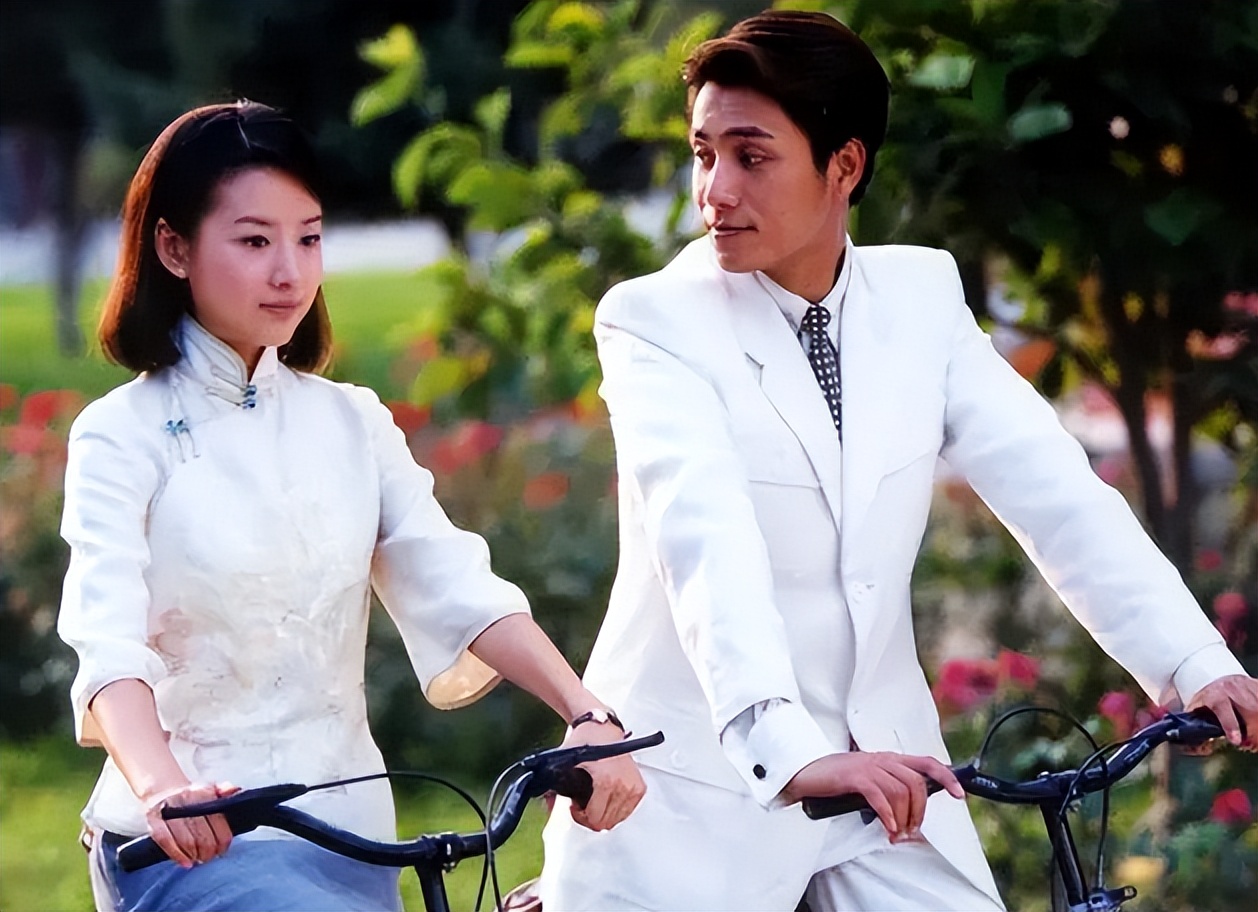 Chen Kun and Dong Jie are together__Video of Chen Kun and Dong Jie getting married