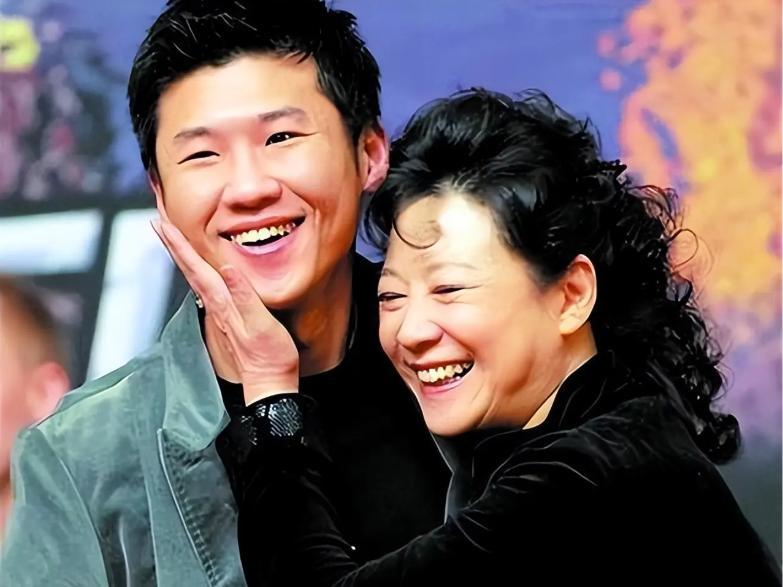 Song Dandan's son's appearance_Song Dandan's son's live broadcast