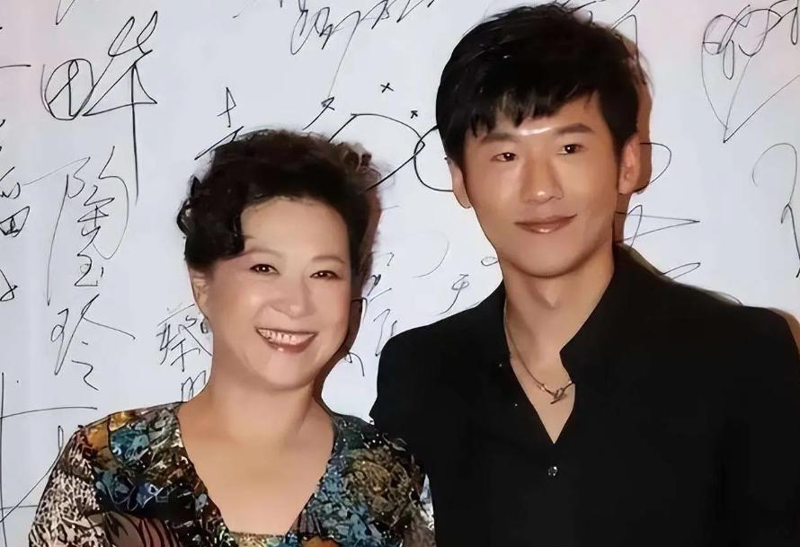 _Song Dandan's son's appearance_Song Dandan's son's appearance