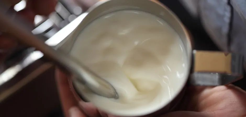 The difference between latte and cappuccino_Latte Finance Zhihu_What does latte mean