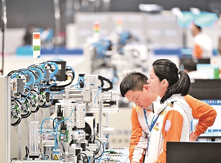 Forge a team of high-quality talents_Forge a team of high-quality professional cadres_