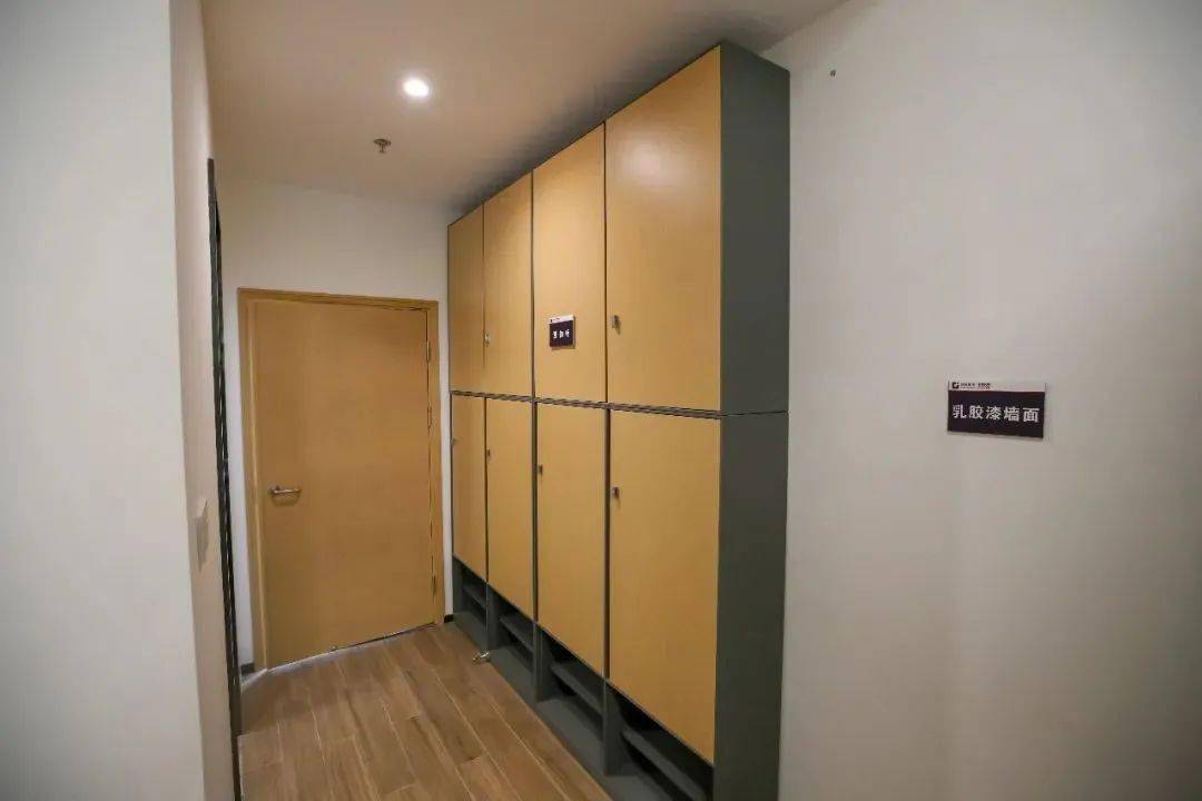 UIC UIC dormitory ceiling of UIC_Guangdong Finance College dormitory picture_Guangdong Neusoft College's sixth expansion dormitory