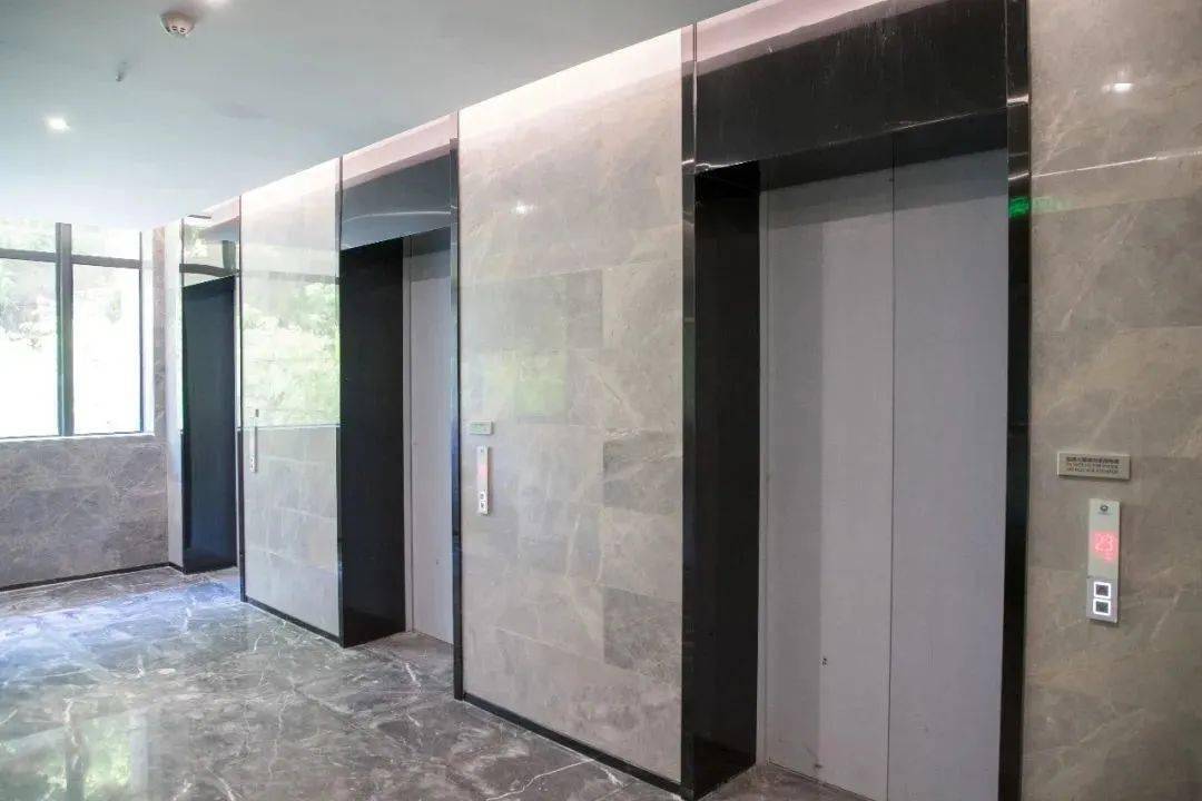 UIC UIC dormitory ceiling of UIC_Guangdong Finance College dormitory picture_Guangdong Neusoft College's sixth expansion dormitory