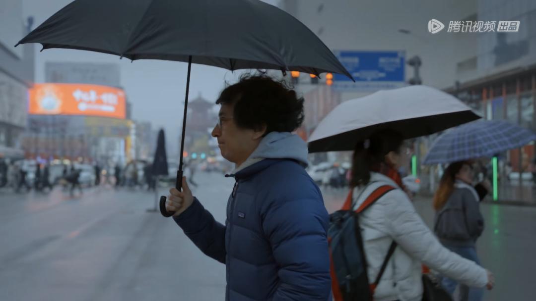 Financial reporter Li Xiang_Business observation documentary Torrent Times Li Xiang