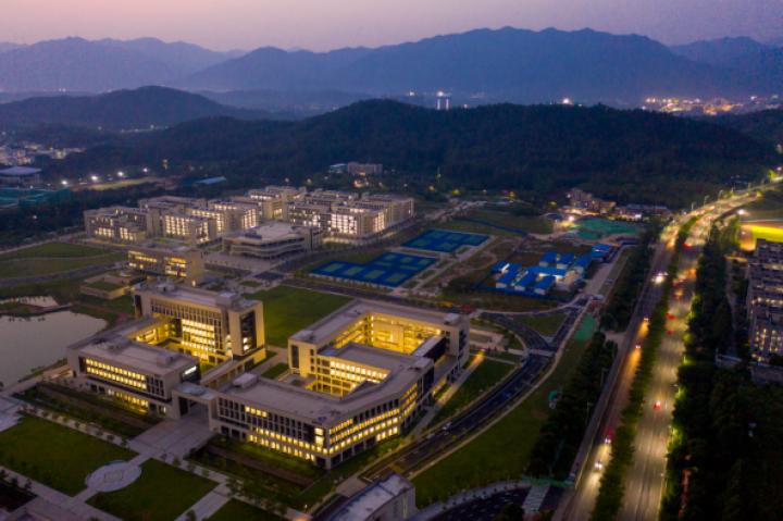 Guangdong University of Finance Qingyuan campus introduction_Qingyuan's first undergraduate college admissions information_Guangdong University of Finance dormitory pictures