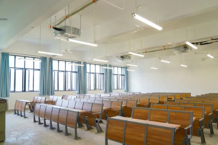 Guangdong University of Finance Qingyuan campus introduction_Qingyuan's first undergraduate college admissions information_Guangdong University of Finance dormitory pictures