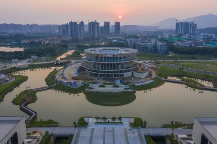 Pictures of the dormitory of Guangdong University of Finance_Introduction to the Qingyuan campus of Guangdong University of Finance_Enrollment information of the first undergraduate college in Qingyuan