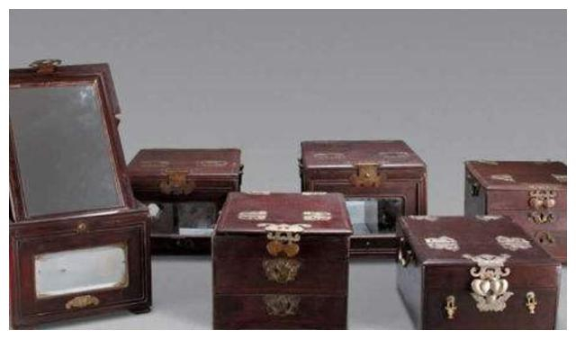 Liu Wencai's evaluation_Liu Wencai and his wet nurse's novel_Liu Wencai's deeds