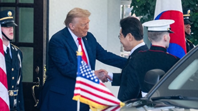 South Korea deploys THAAD in China__ China and South Korea reach an agreement on the THAAD issue