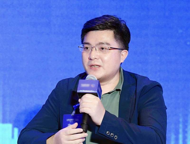 _New track industry_New track investment