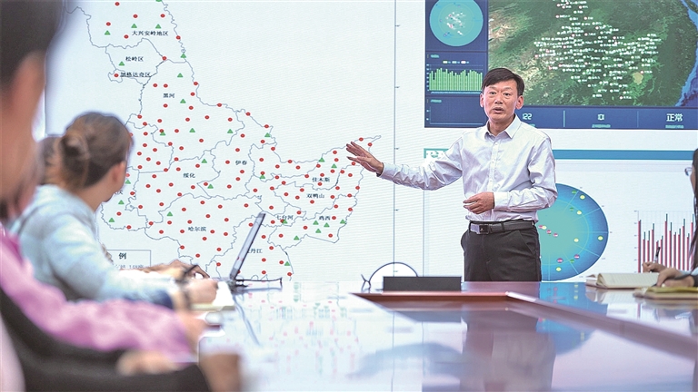 _Put mountains and rivers in your heart and turn your love into actions_love mountains and rivers