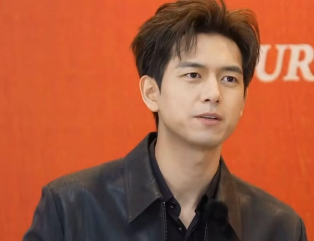 Li Xian and Yang Zi picture HD wallpaper_What is the reason for eating and pulling now_