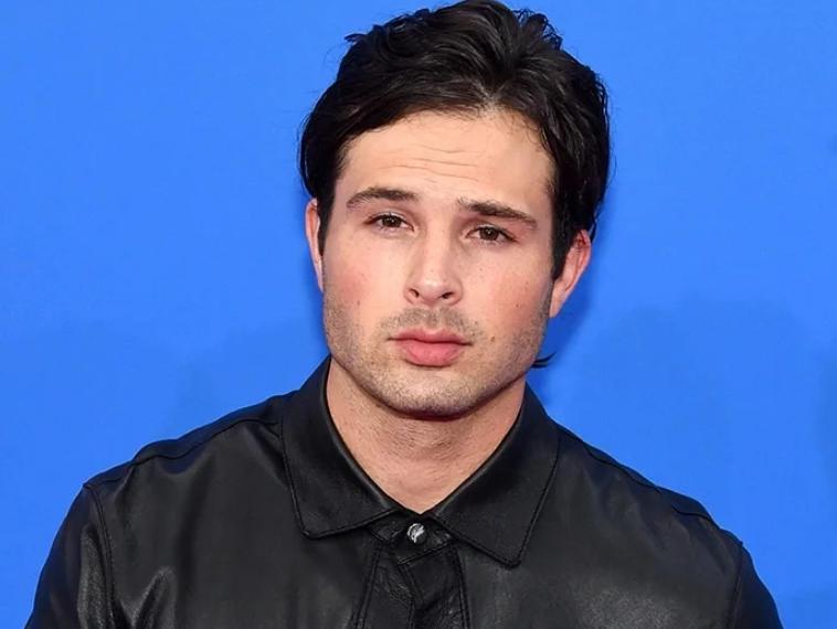 The 34-year-old actor died at home! He was an alcoholic for many years and was sent to rehab. His youngest son was only 1 year old. The 34-year-old actor died at home! He was an alcoholic for many years and was sent to rehab. His youngest son was only 1 year old_