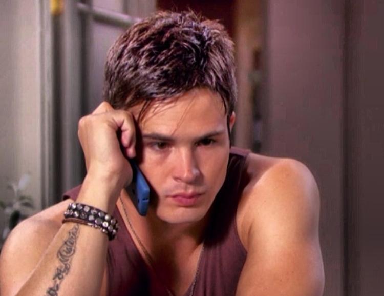 _The 34-year-old actor died at home! He was an alcoholic for many years and was sent to rehab. His youngest son was only 1 year old. The 34-year-old actor died at home! He was an alcoholic for many years and was sent to rehab. His youngest son was only 1 year old