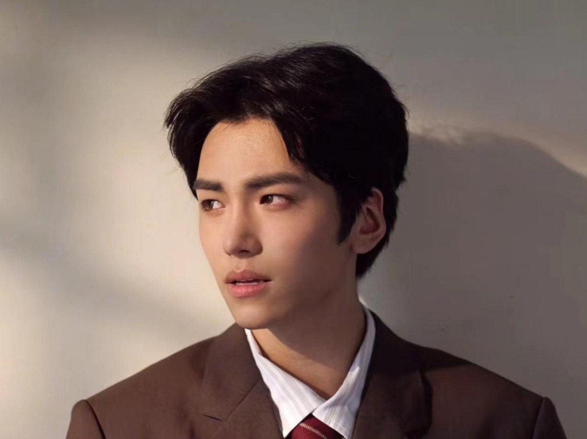 _Heredity is so good, 18-year-old Huang Duoduo dresses maturely, and just like her mother, she has a lifelong misunderstanding_ Heredity is really good, already 18-year-old Huang Duoduo dresses maturely, and like her mother, she has a lifelong misunderstanding_