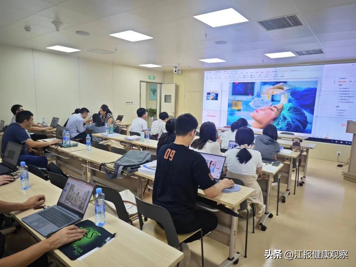 男护士领导力提升培训_江西省护理学会男护士工作委员会培训_护理管理者领导力提升