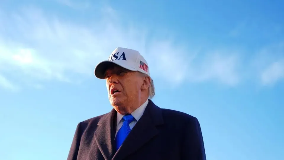 傲骨贤妻遭禁播惹众怒__日本新内阁大臣高市早苗