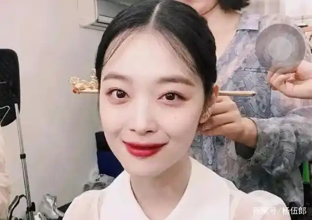 崔雪莉SM公司小公主_崔雪莉现在在哪个公司_崔雪莉出道经历