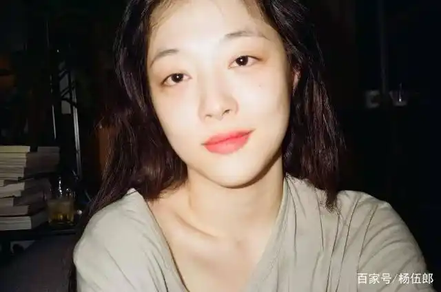 崔雪莉现在在哪个公司_崔雪莉SM公司小公主_崔雪莉出道经历