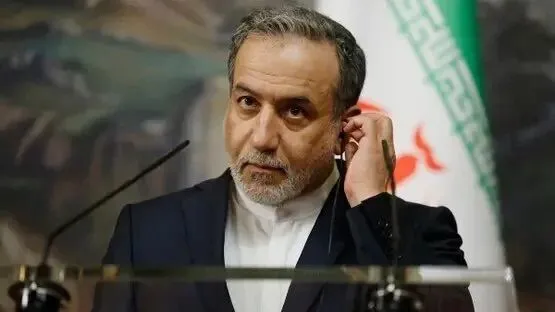 _霍尔木兹海峡海战_霍尔木兹海峡沟通什么和什么洋