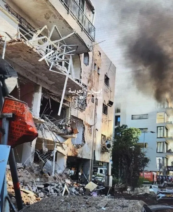 霍尔木兹海峡沟通什么和什么洋__霍尔木兹海峡海战