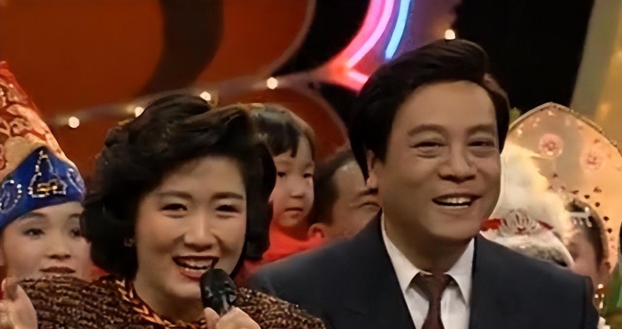 春晚女主持人名单大全_cctv2财经频道女主持人_历年春晚女主持人名单