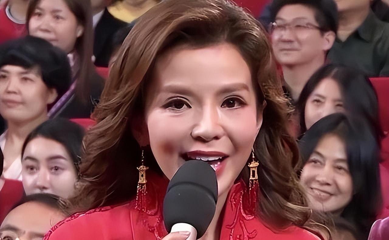 历年春晚女主持人名单_春晚女主持人名单大全_cctv2财经频道女主持人