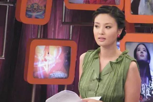 The Female Host Of CCTV Financial Channel Has Changed. Li Sisi And Liu Fangfei Are No Longer On The List.-Lijin Finance