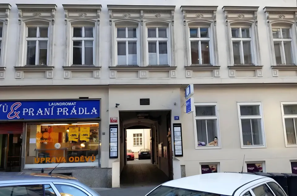 捷克货币兑换美元_捷克美国_