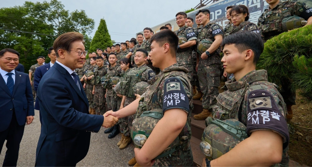 _朝鲜黄海北道发生的一起吃人_朝韩海军黄海交战