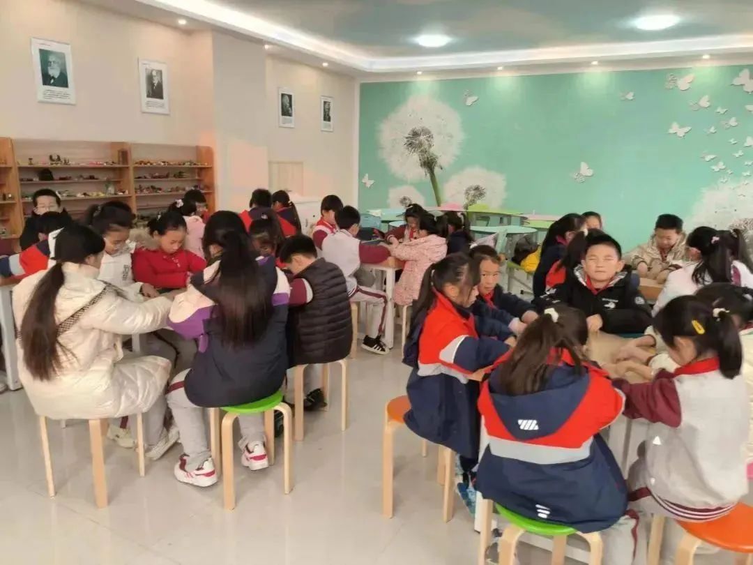 精彩校园活动_校园新鲜事_优秀校园新闻稿范文