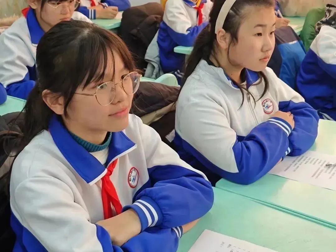 精彩校园活动_校园新鲜事_优秀校园新闻稿范文