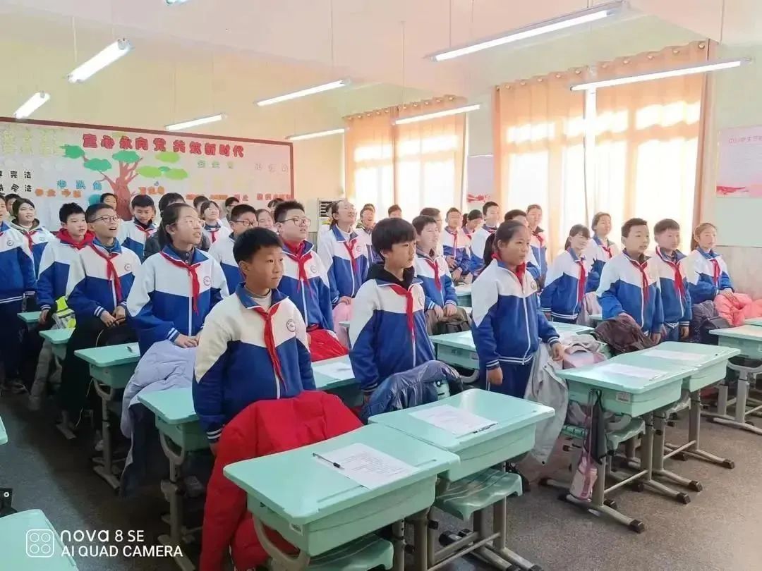 校园新鲜事_优秀校园新闻稿范文_精彩校园活动