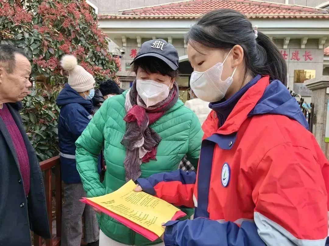 精彩校园活动_校园新鲜事_优秀校园新闻稿范文