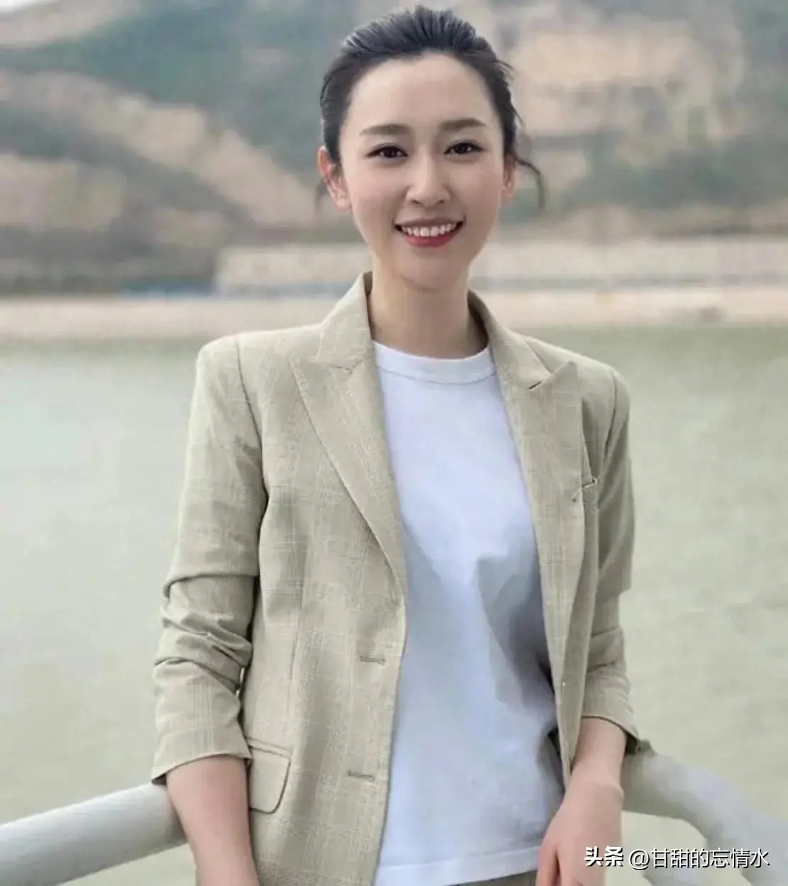 新闻联播播音员名单_新闻联播主播阵容_王音棋潘涛组合