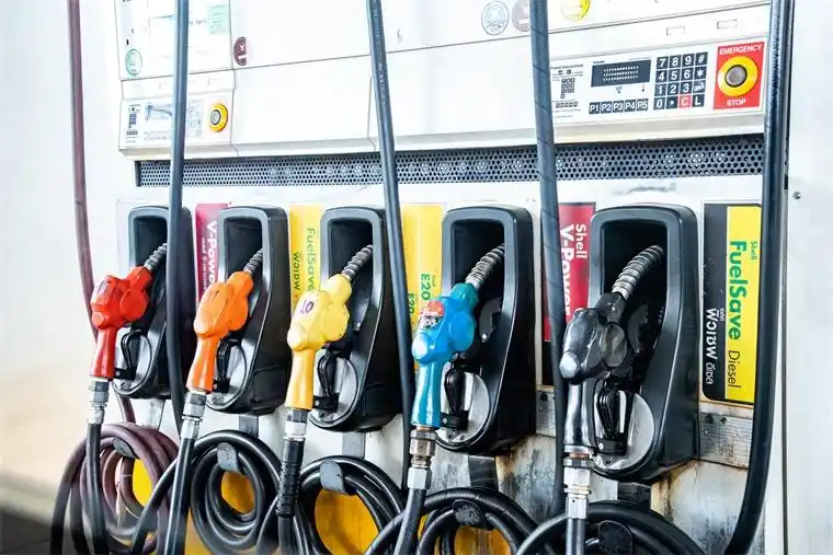 Domestic Refined Oil Prices Dropped In January 2024, And Consumers’ Oil Costs Dropped Slightly-Lijin Finance