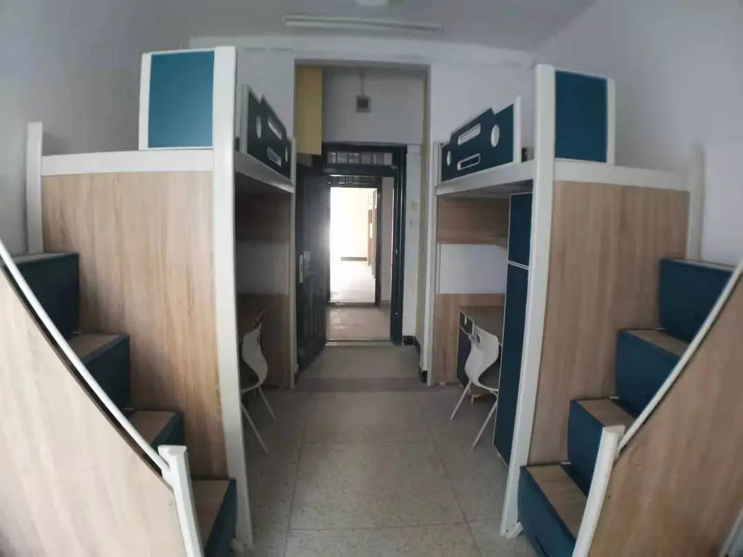 安徽财经大学东校区宿舍条件_安徽财经大学宿舍条件怎么样_安徽财经大学寝室图片