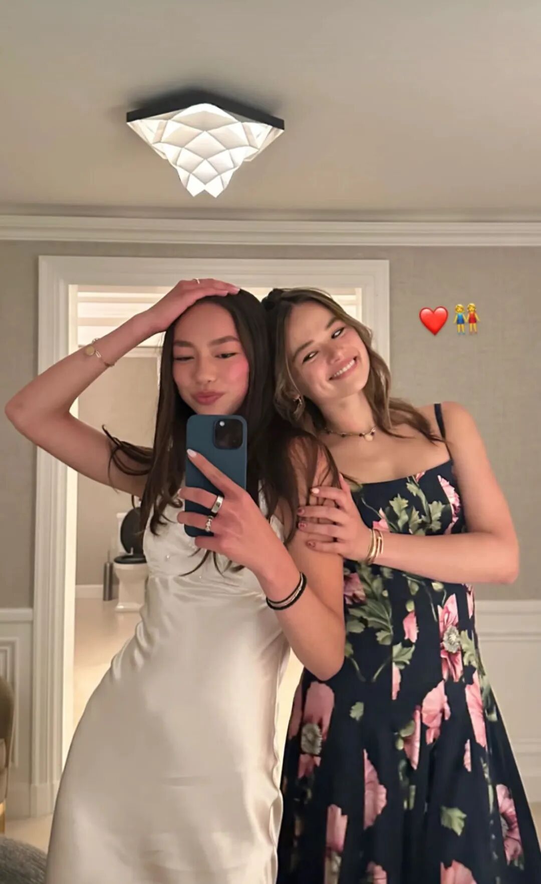 _邓文迪女儿有继承权吗_邓文迪和她的女儿